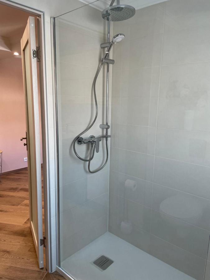 Studio With Swimming Pool 80 Meters Near The Beach Nice Exteriör bild